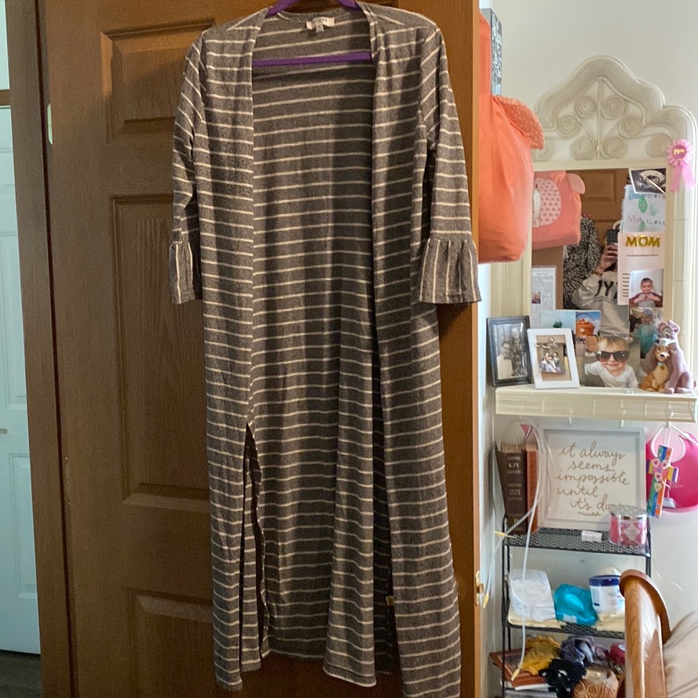 Umgee cover up. 3/4 length sleeves! Super cute 🥰!!!